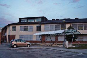 Podpis pogodbe za gradnjo dodatnih prostorov šole v Komendi2